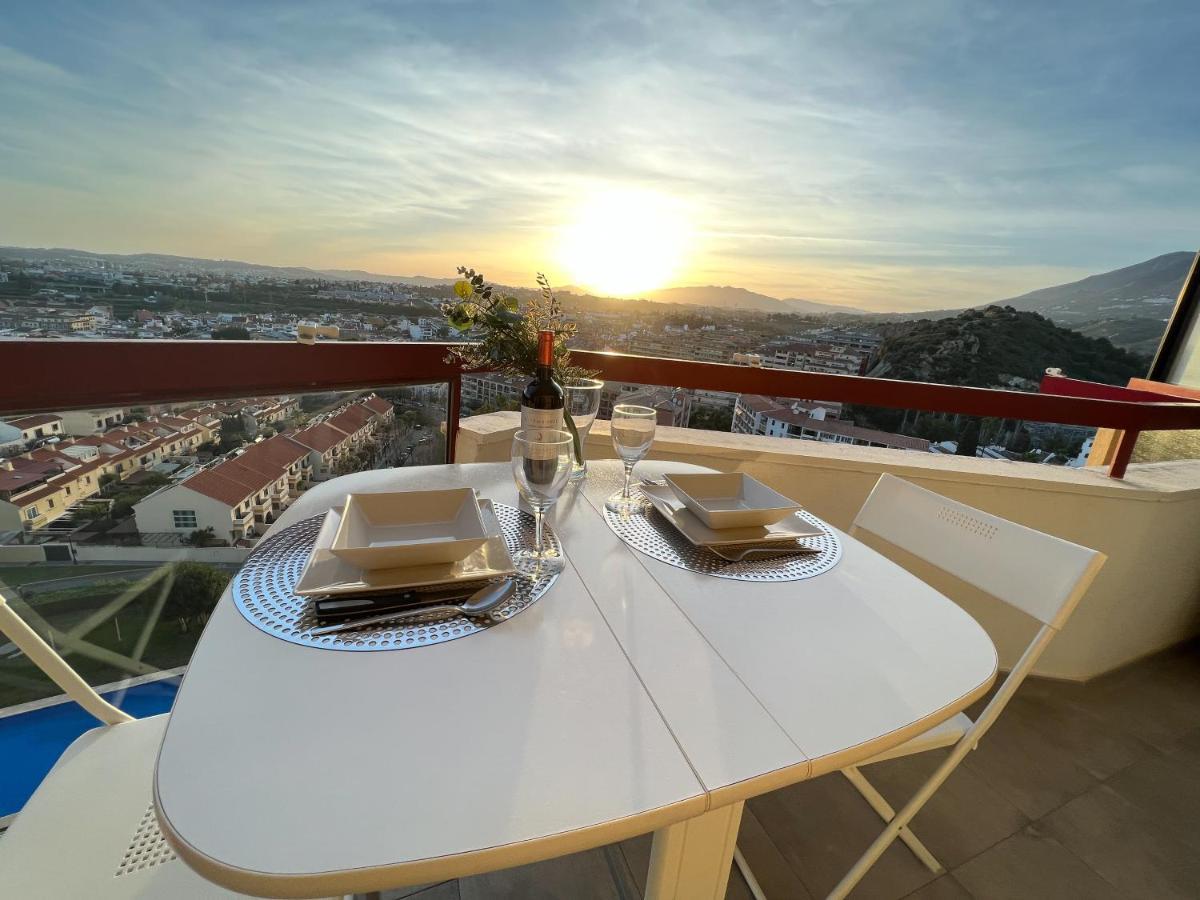 Apartamento A 900 M De La Playa Y Con Vistas Al Mar En Fuengirola Exterior photo